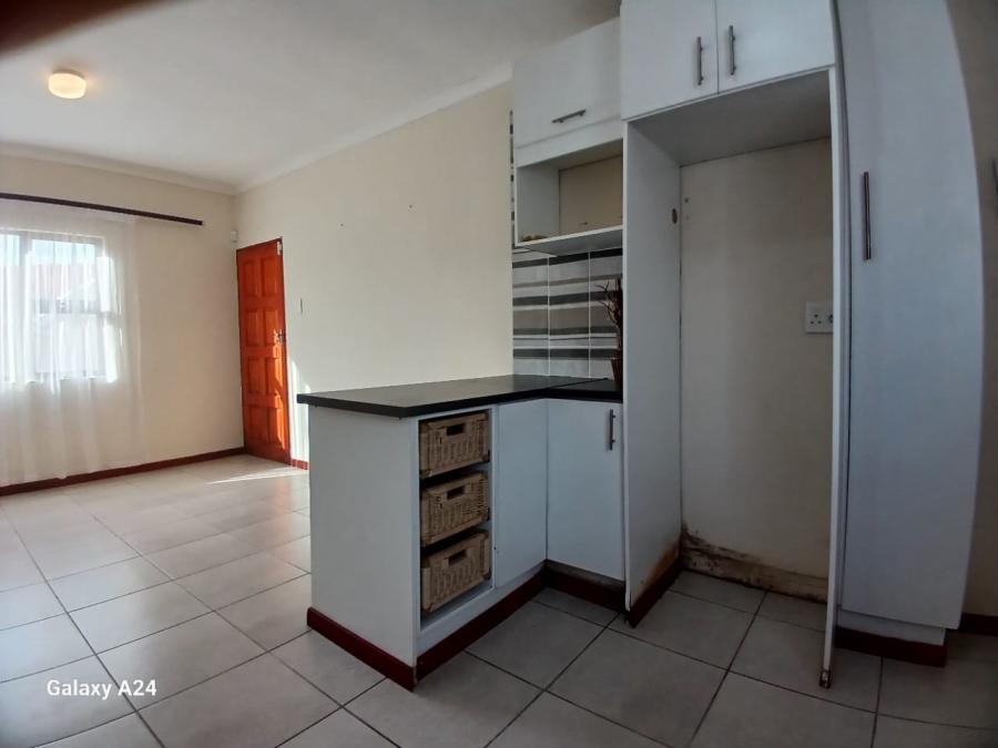 2 Bedroom Property for Sale in Graceland Eastern Cape